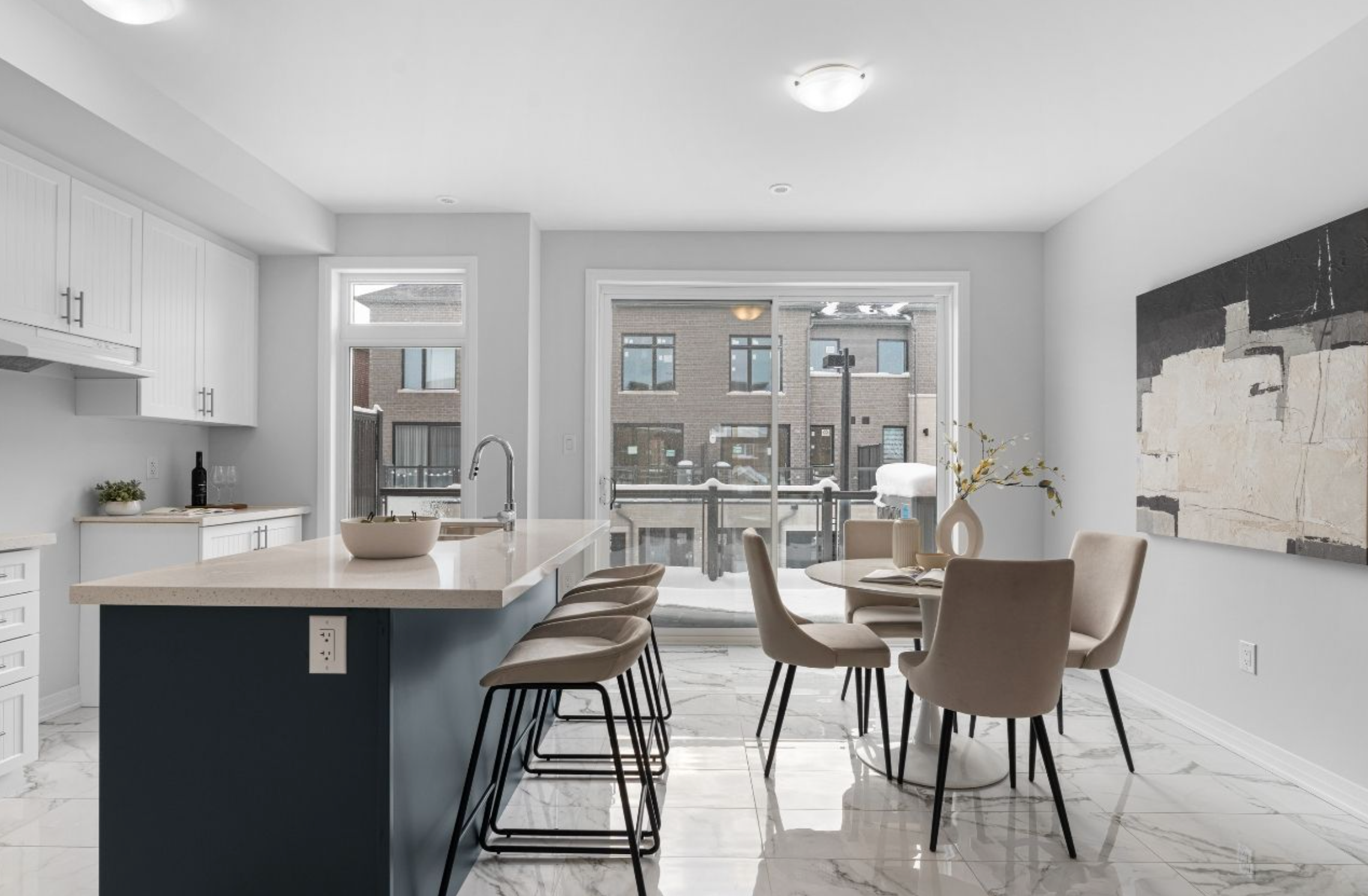 带你看房系列：Cornell稀缺新房曝光！三层＋露台＋快速交房